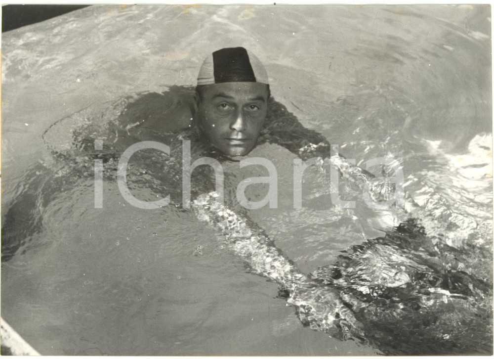 1954 TORINO Campionati Europei NUOTO - Géza KÁDAS durante un allenamento *Foto