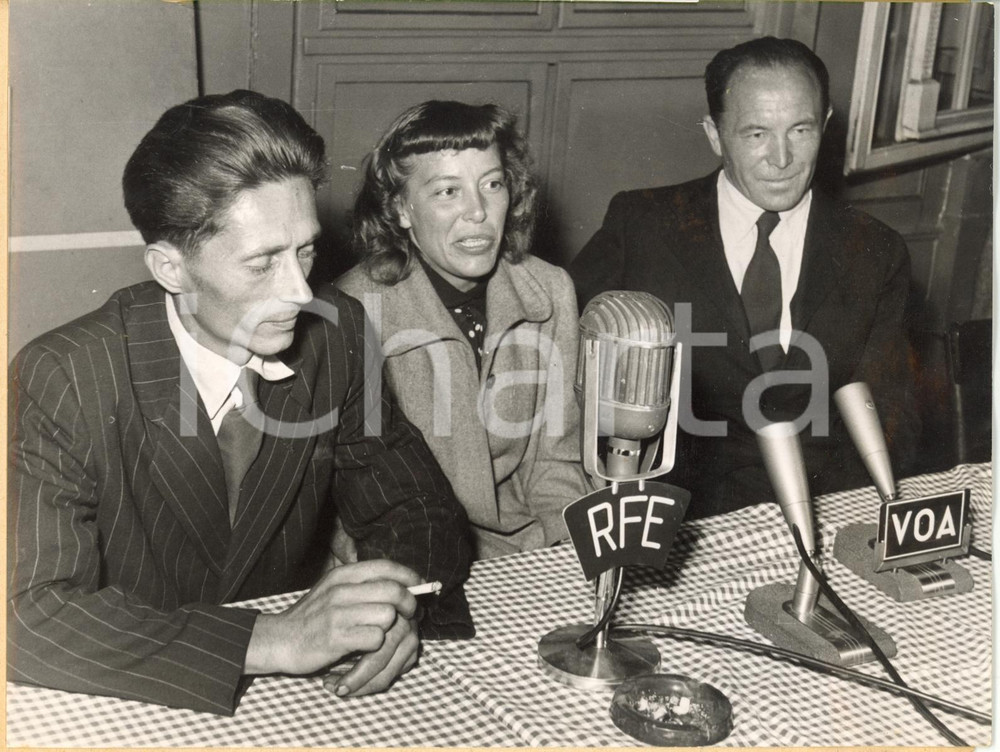 1953 REGENSBURG - Czech refugees Waclaw OHLIK Libuse CLOUDE Josef PISAREK *Photo