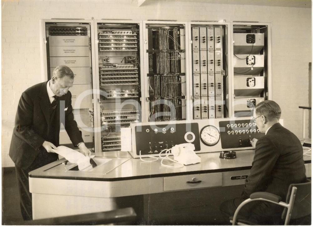 1957 LYTHAM ST ANNES (UK) Premium Bond - Post Office engineers checking ERNIE