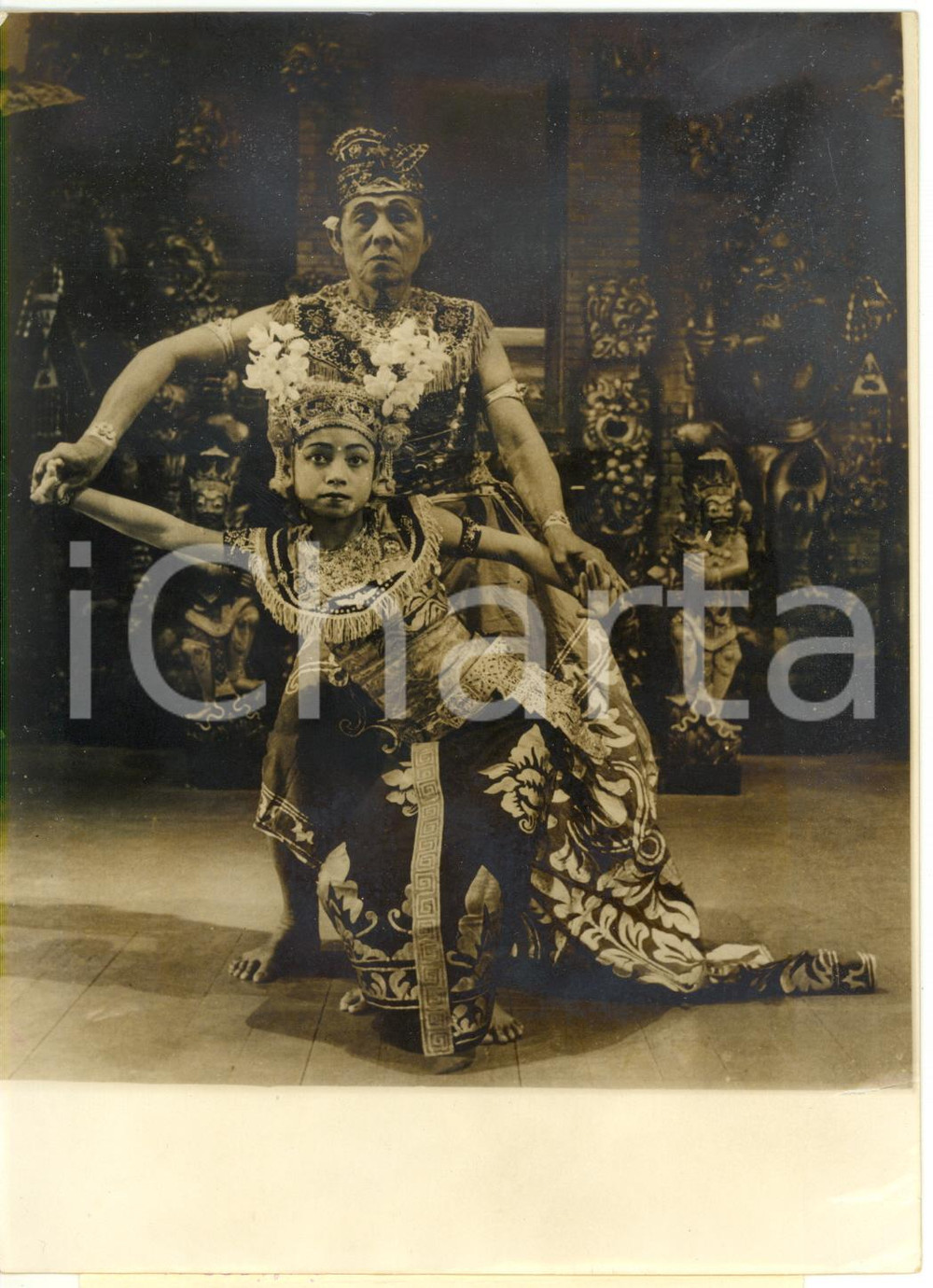 1957 PARIS Ballets de Bali - Ketut WITI danse au Palais de Chaillot *Photo 13x18