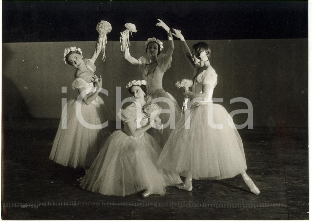 1957 GENOVA NERVI - Carla FRACCI Alicia MARKOVA Yvette CHAUVIRÉ Margrethe SHANNE