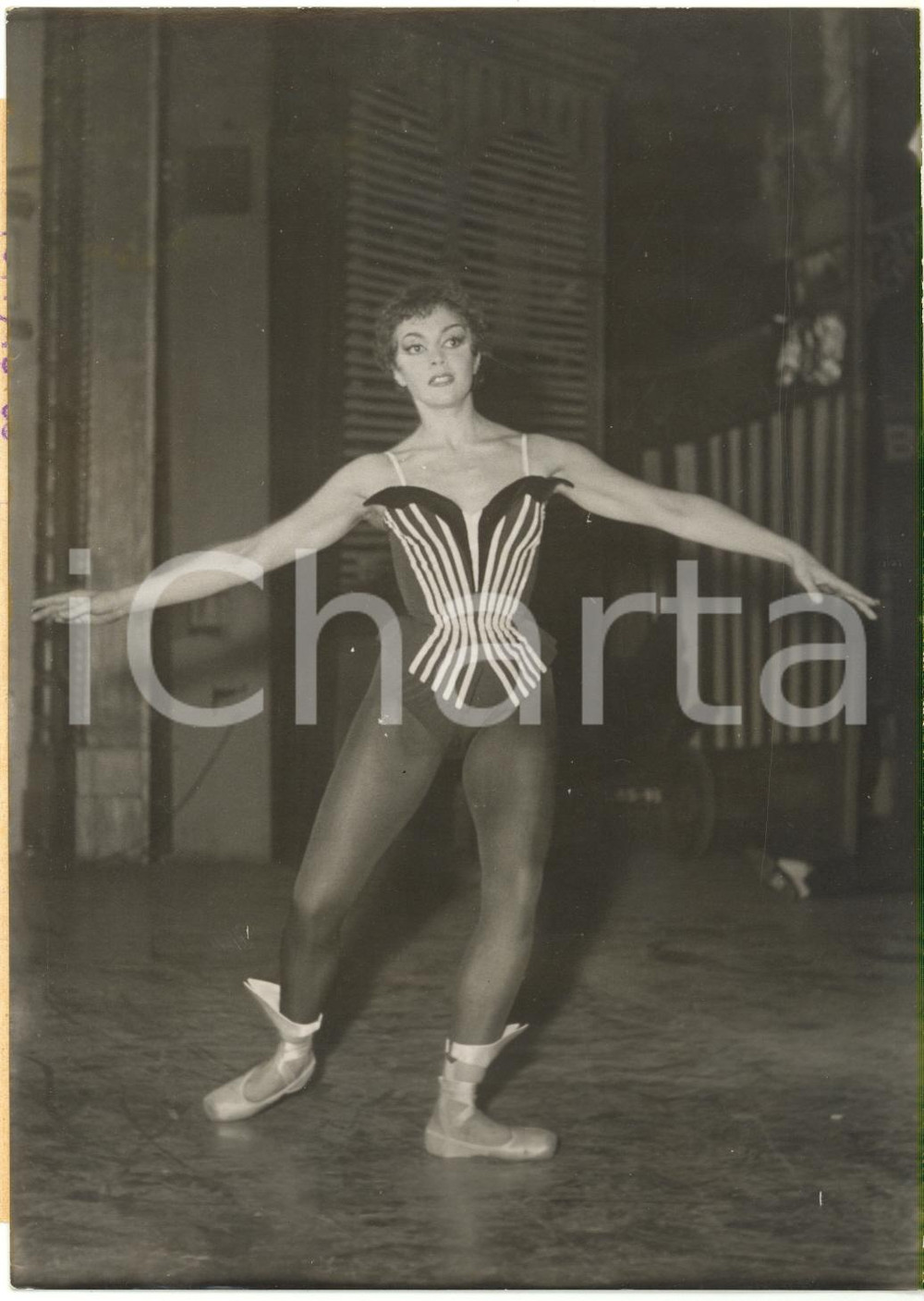 1953 PARIS Théâtre Empire - Liliane MONTEVECCHI dans "La Croqueuse De Diamants"