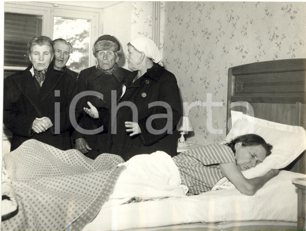 1958 TORRE PELLICE Villa Olanda - Anziani profughi russi espulsi dalla Cina
