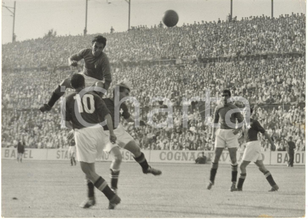 1954 MONDIALI DI CALCIO - SVIZZERA vs ITALIA Colpo di testa di Benito LORENZI 