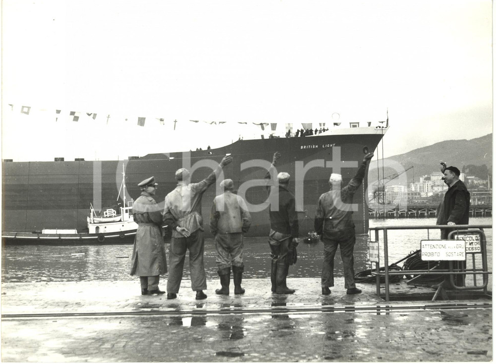 1958 GENOVA ANSALDO - Varo della petroliera BRITISH LIGHT *Fotografia 24x18 cm
