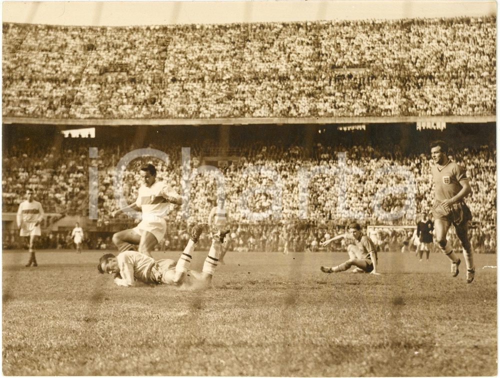 1959 MILANO CALCIO Nazionale U23 ITALIA vs INGHILTERRA - Parata di Tony MACEDO