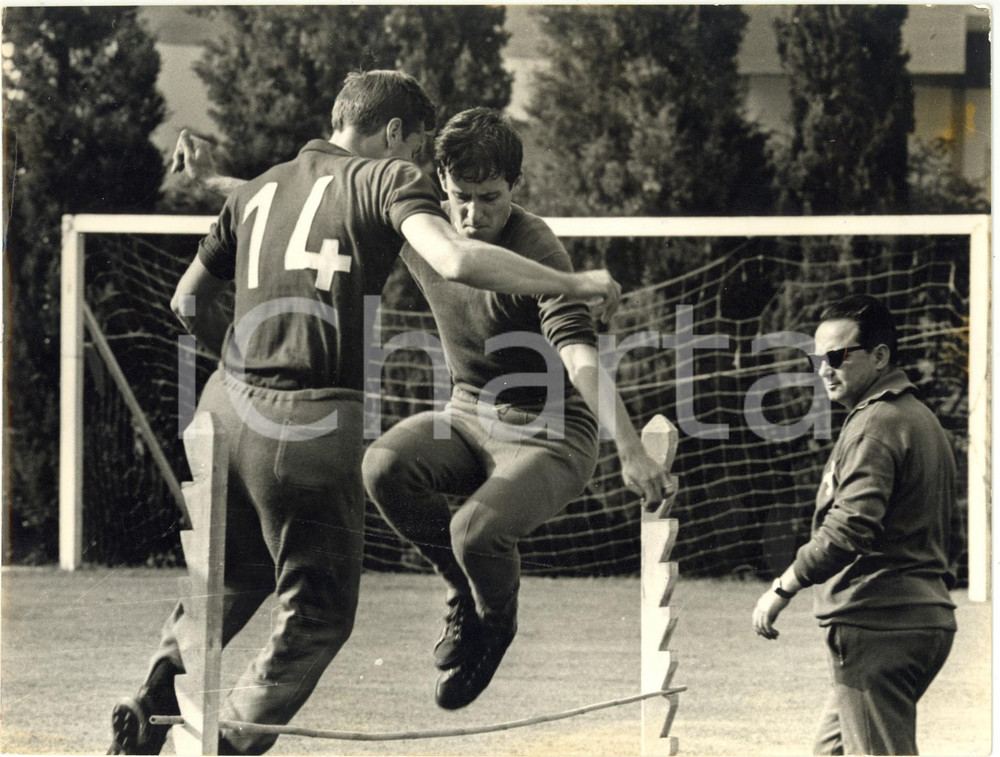 1966 COVERCIANO Ritiro NAZIONALE CALCIO - Giacinto FACCHETTI e Roberto ROSATO