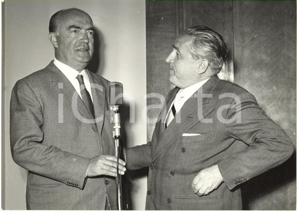1957 ROMA Istituto Eastman - Italo GEMINI discute con Eitel MONACO *Foto 18x13 