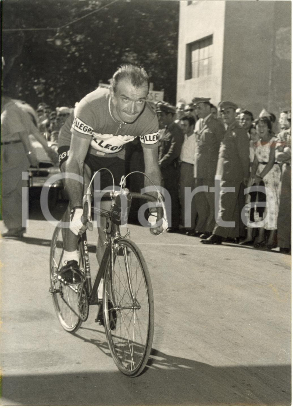 1954 LECCO Tour de Suisse - Giancarlo ASTRUA durante la 4^ tappa Lecco-Lugano