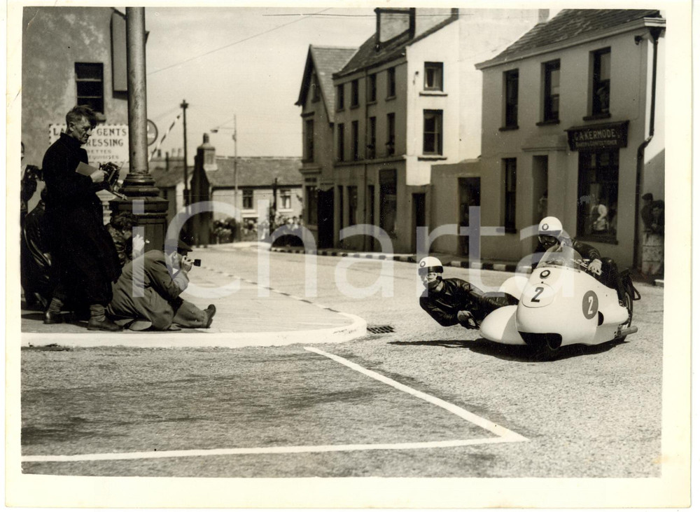 1956 ISLE OF MAN TT race - Fritz HILLEBRAND and Manfred GRUNWAL on sidecar BMW
