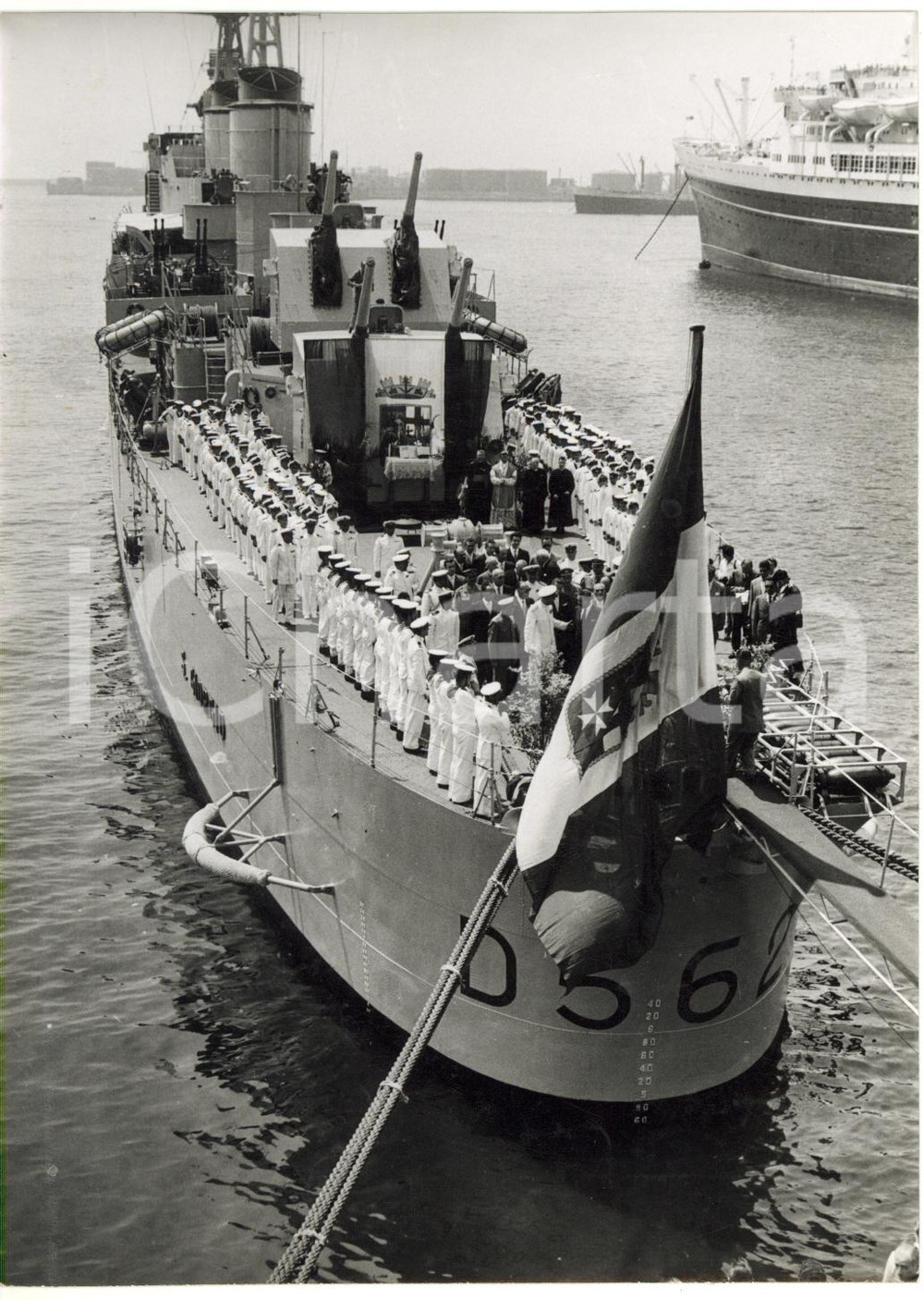 1955 GENOVA - Cacciatorpediniere SAN GIORGIO riceve bandiera di combattimento