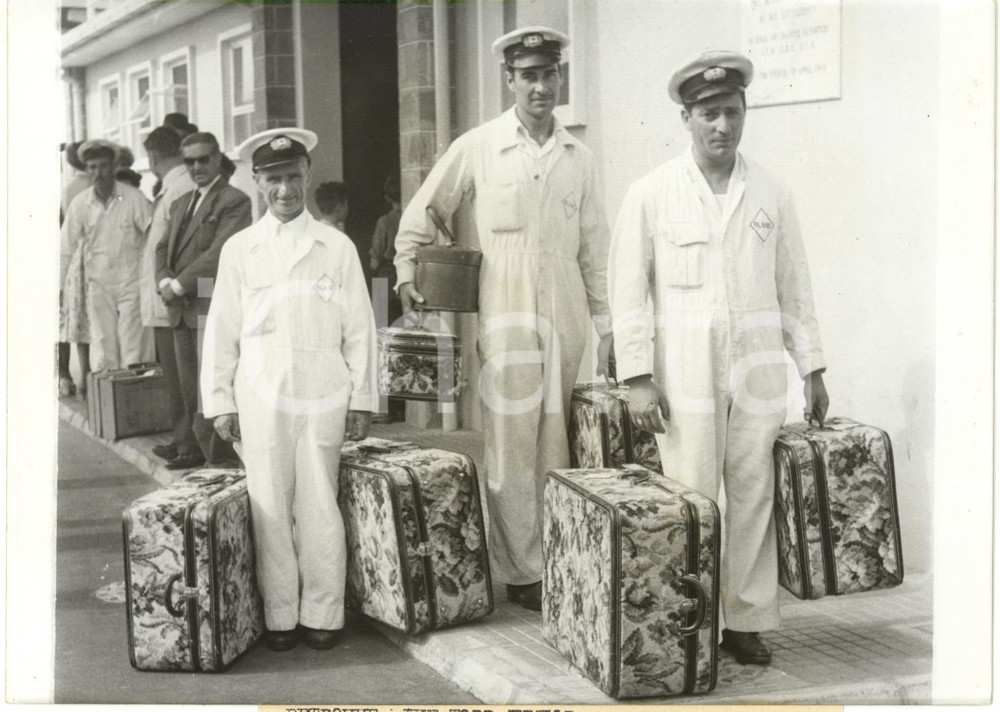 1959 GIBRALTAR Valises pour lune de miel de Elizabeth TAYLOR et Mike TODD *Photo