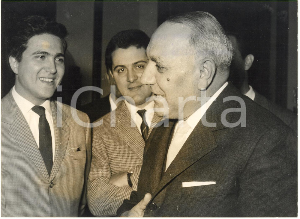 1960 ROMA - Il nuovo questore DI STEFANO parla con i giornalisti *Foto 18x13 cm