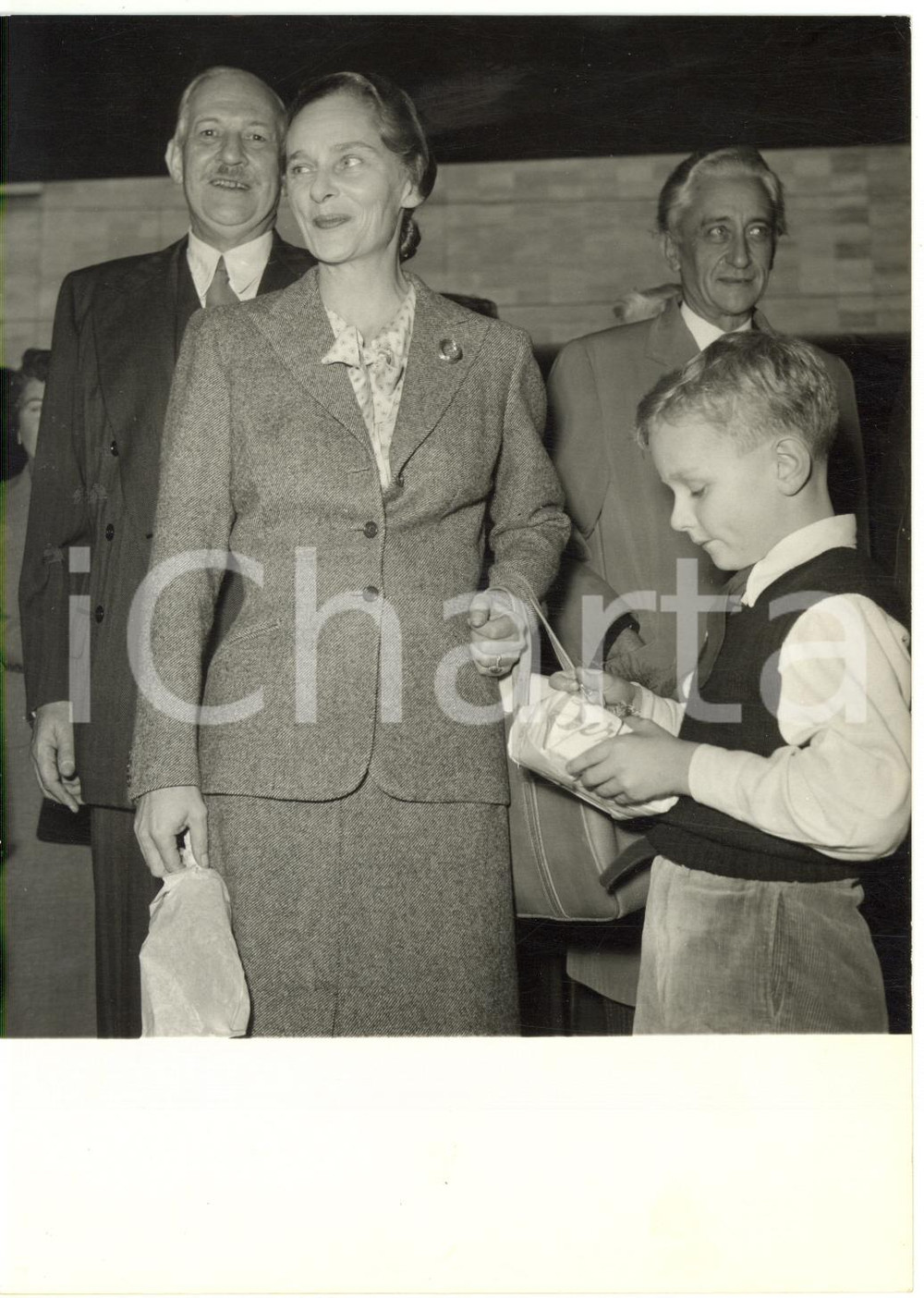 1954 ROMA - Ambasciatore inglese Victor MALLET in partenza per Londra *Foto