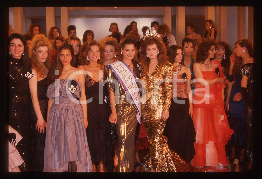 35mm vintage slide*1988 MISS UNIVERSO ITALIA Cecilia BOLOCCO e Simona VENTURA 33