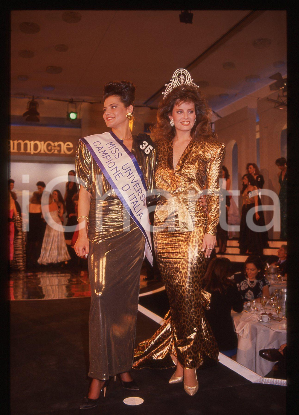 35mm vintage slide*1988 MISS UNIVERSO ITALIA Cecilia BOLOCCO e Simona VENTURA 41