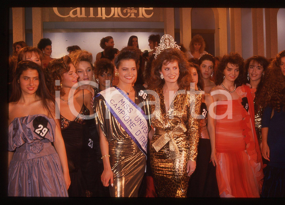 35mm vintage slide*1988 MISS UNIVERSO ITALIA Cecilia BOLOCCO e Simona VENTURA 44