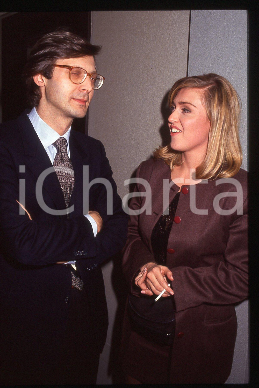 35mm vintage slide* 1995 ca COSTUME Vittorio SGARBI e Paola BARALE Ritratto 6