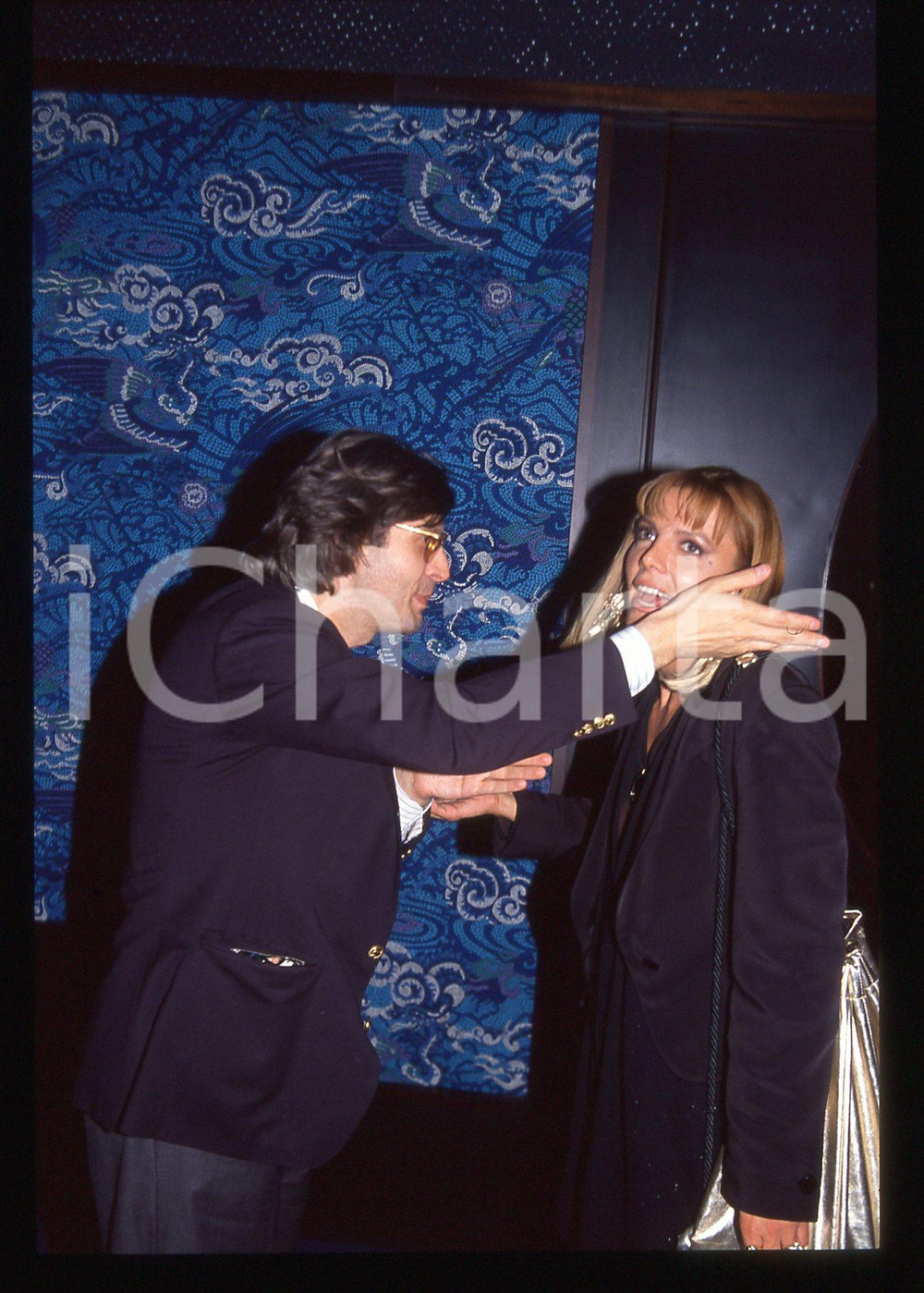 35mm vintage slide*1985ca COSTUME Vittorio SGARBI Patrizia CASELLI paparazzati 16