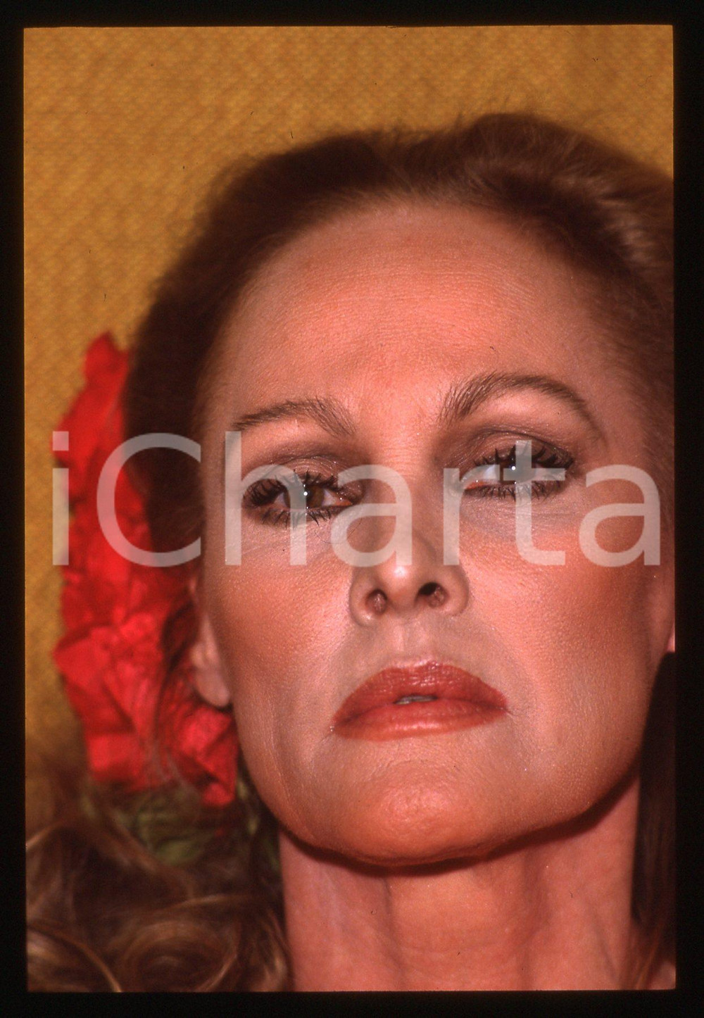 35mm vintage slide*1989 RAI 2 - IMPROVVISANDO Ursula ANDRESS Ritratto attrice 20