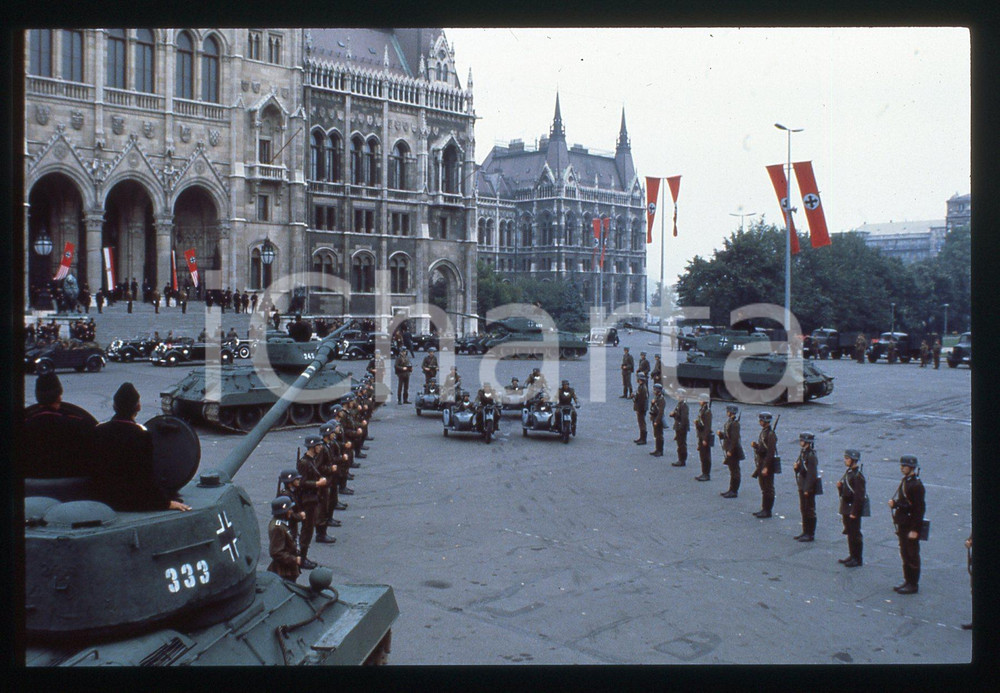 Fotografia d epoca originale 35mm vintage slide 1988 HANNA S WAR Scena tratta dal film di Menahem GOLAN 1 1