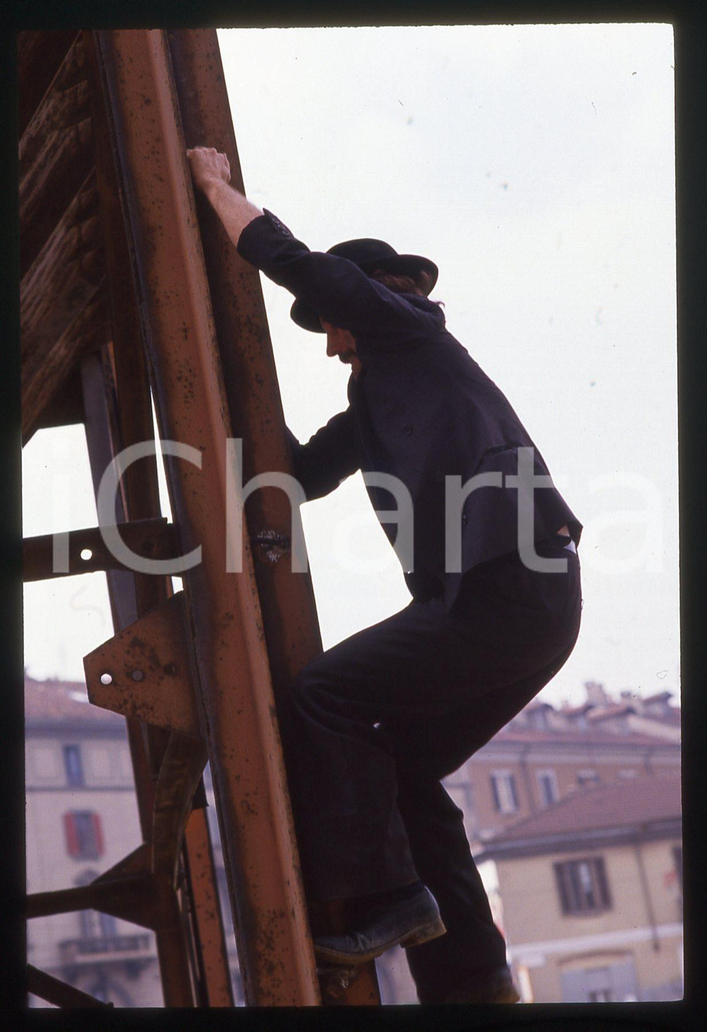35mm vintage slide*1991 MILANO Nicola DI PINTO sul set de IL COMMISSARIO CORSO 6