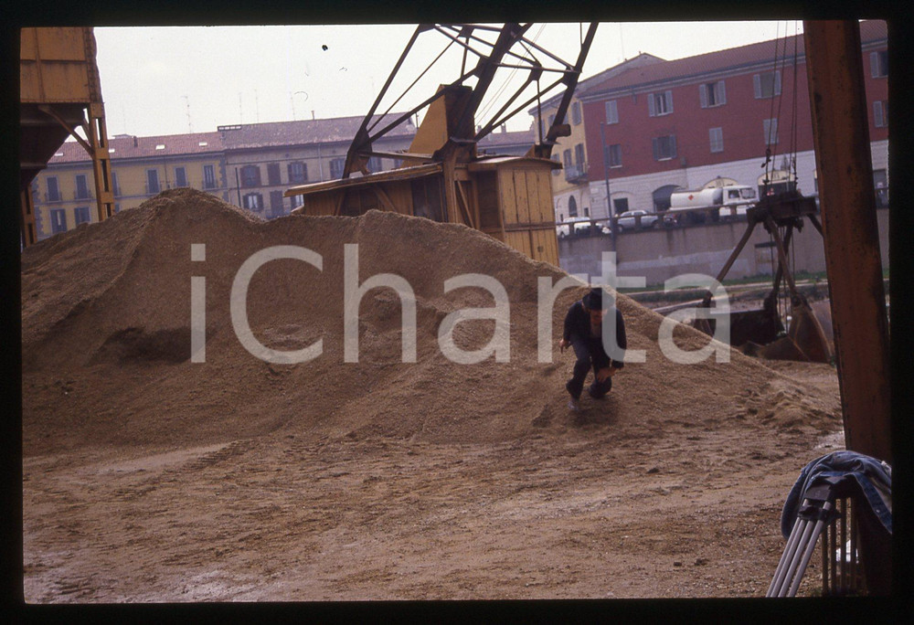 35mm vintage slide*1991 MILANO Nicola DI PINTO sul set de IL COMMISSARIO CORSO 7 