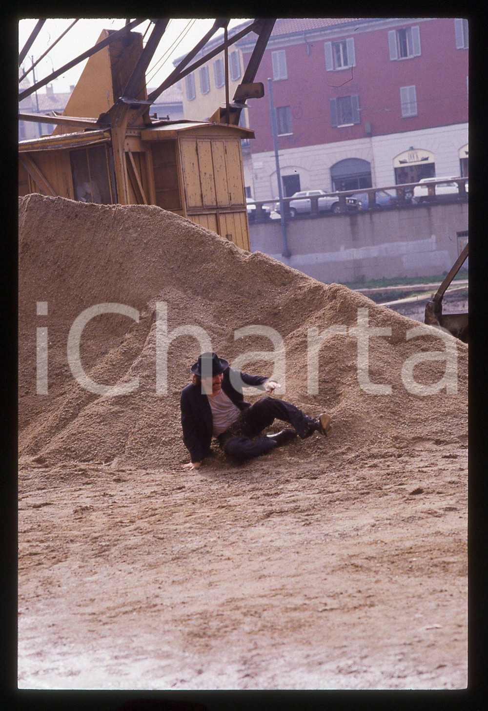 35mm vintage slide*1991 MILANO Nicola DI PINTO sul set de IL COMMISSARIO CORSO 9