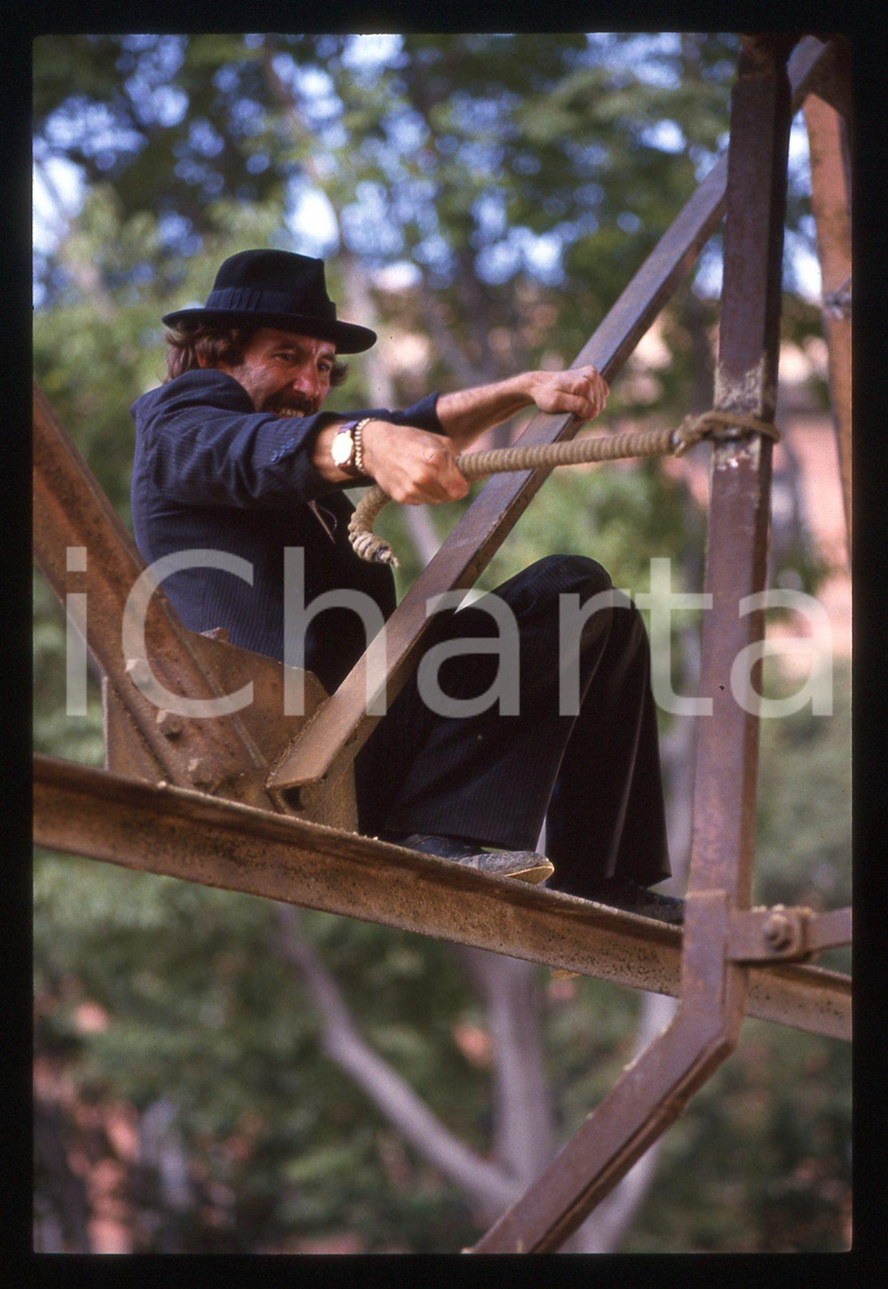 35mm vintage slide*1991 MILANO Nicola DI PINTO su set de IL COMMISSARIO CORSO 17