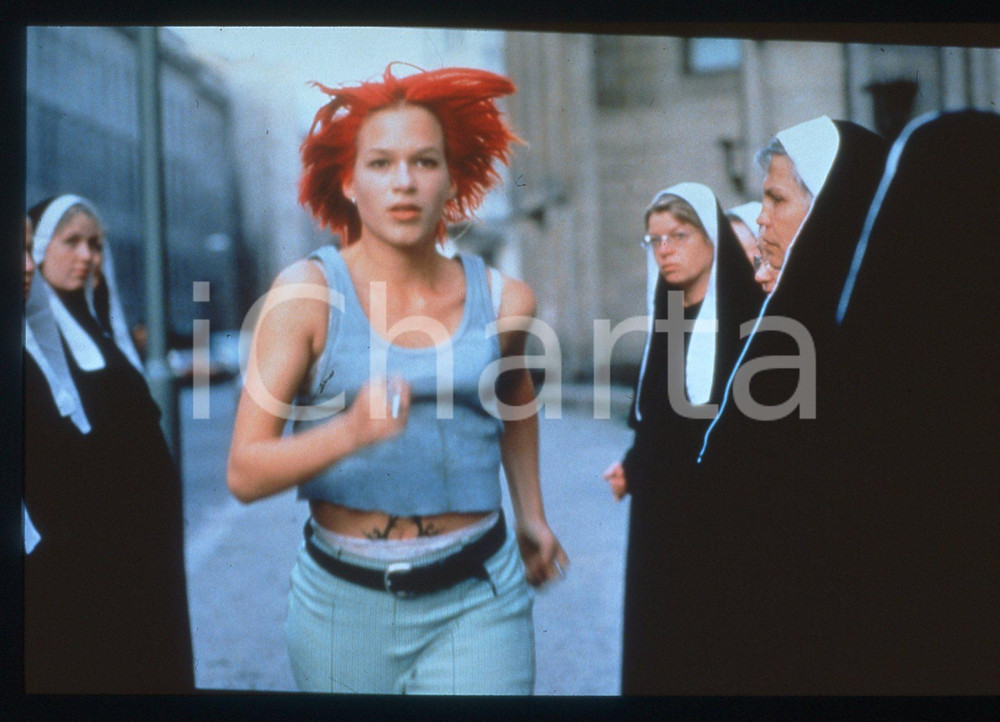 35mm vintage slide*1998 LOLA RENNT Franka POTENTE in una scena del film (3)