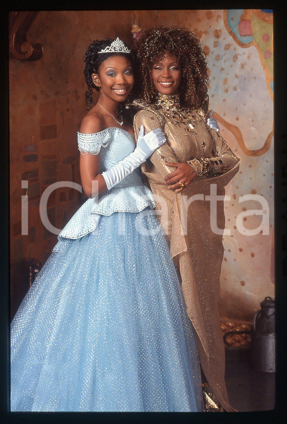 35mm vintage slide* 1997 CINDERELLA - Brandy NORWOOD Whitney HOUSTON Ritratto 1