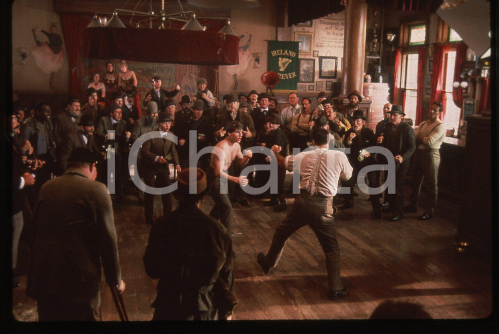 35mm vintage slide*1992 FAR AND AWAY - Tom CRUISE in una scena del film