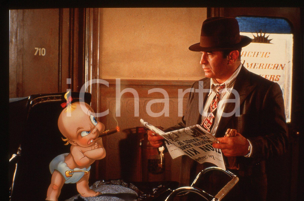 35mm vintage slide* 1988 WHO FRAMED ROGER RABBIT - Bob HOSKINS e Baby HERMAN