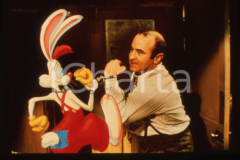 Fotografia d epoca originale 35mm vintage slide1988 WHO FRAMED ROGER RABBIT  Bob HOSKINS Una scena del film 1