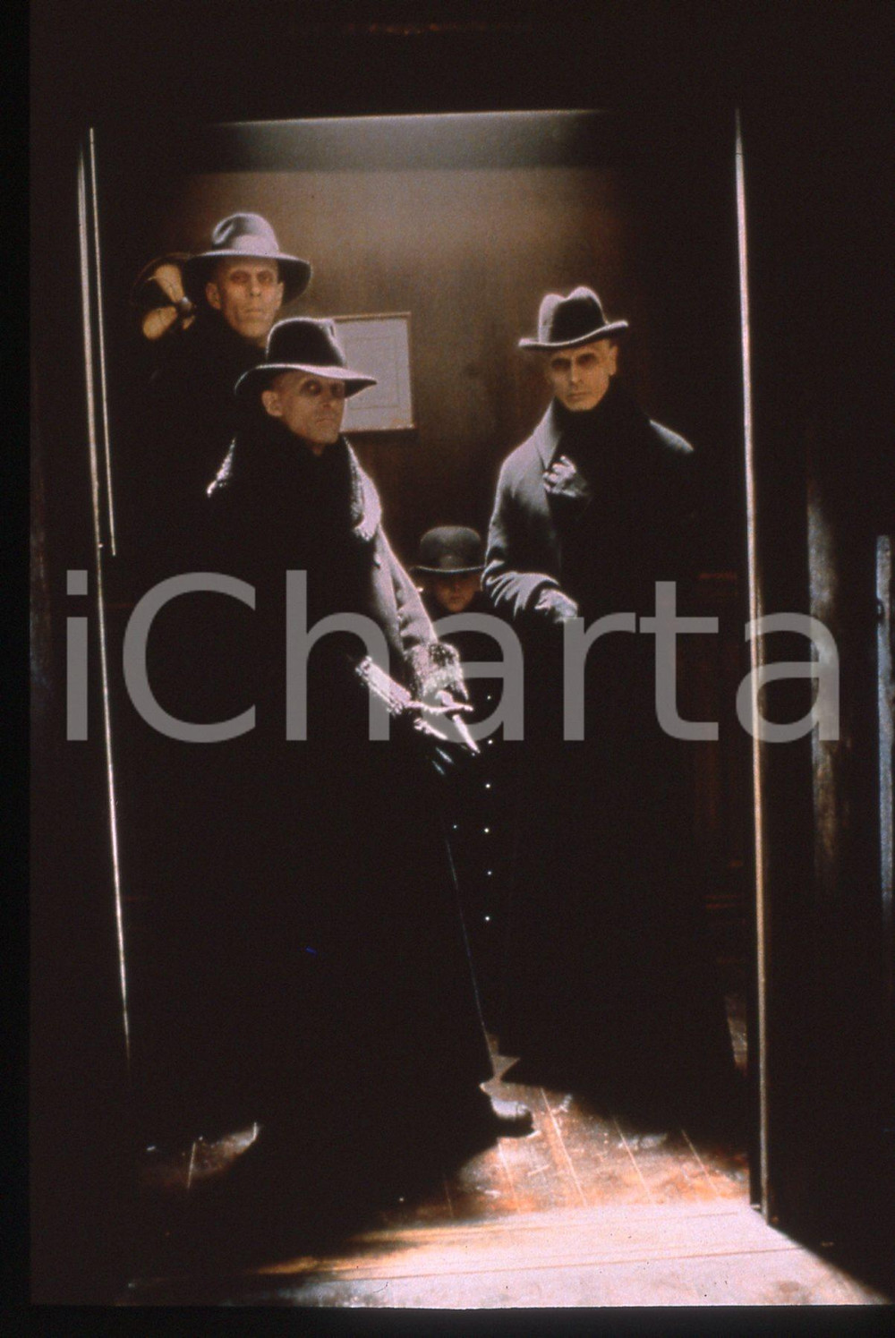 35mm vintage slide*1998 DARK CITY - Bruce SPENCE Richard O'BRIEN nel film 1