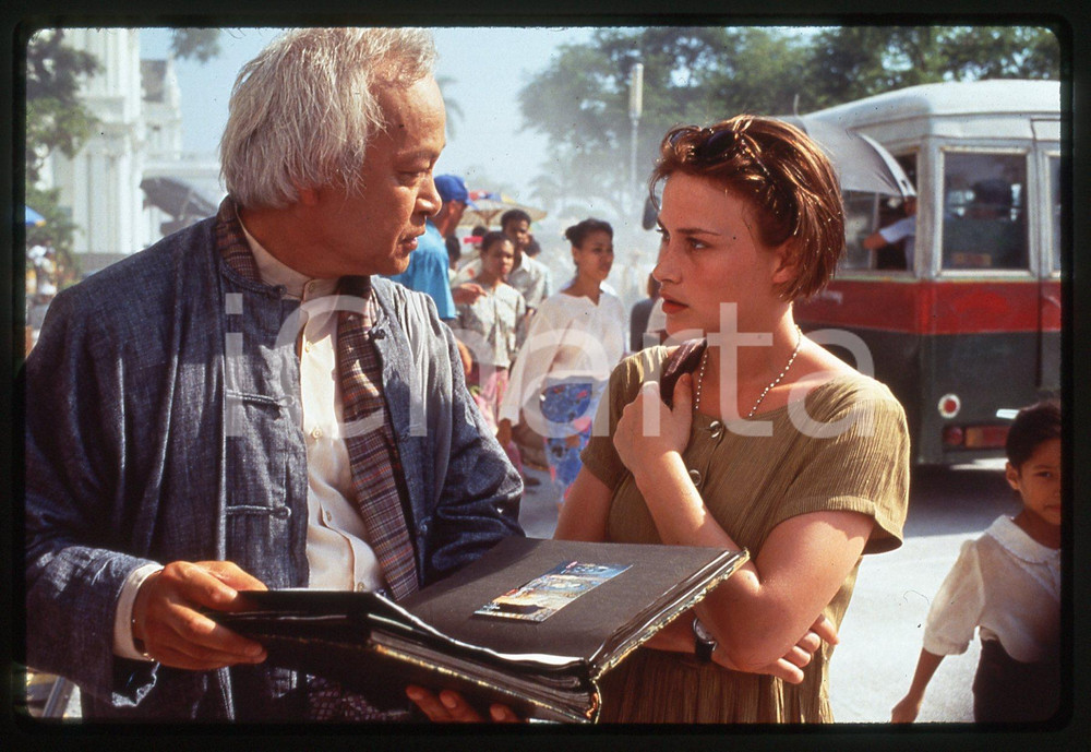 35mm vintage slide*1995 BEYOND RANGOON - Patricia ARQUETTE e U Aung KO nel film 