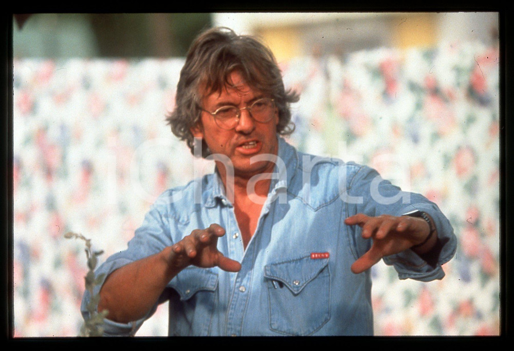 35mm vintage slide* 1995 SHOWGIRLS Il regista Paul VERHOEVEN sul set del film