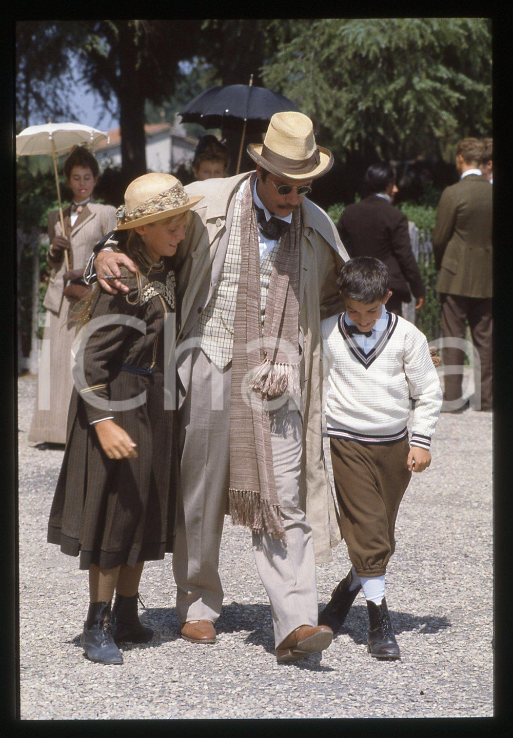 35mm vintage slide*1995 LA FAMIGLIA RICORDI - Massimo GHINI Scena del film 