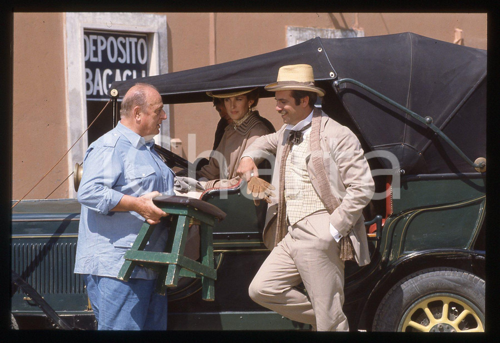 35mm vintage slide*1995 LA FAMIGLIA RICORDI - Mauro BOLOGNINI ritratto sul set 