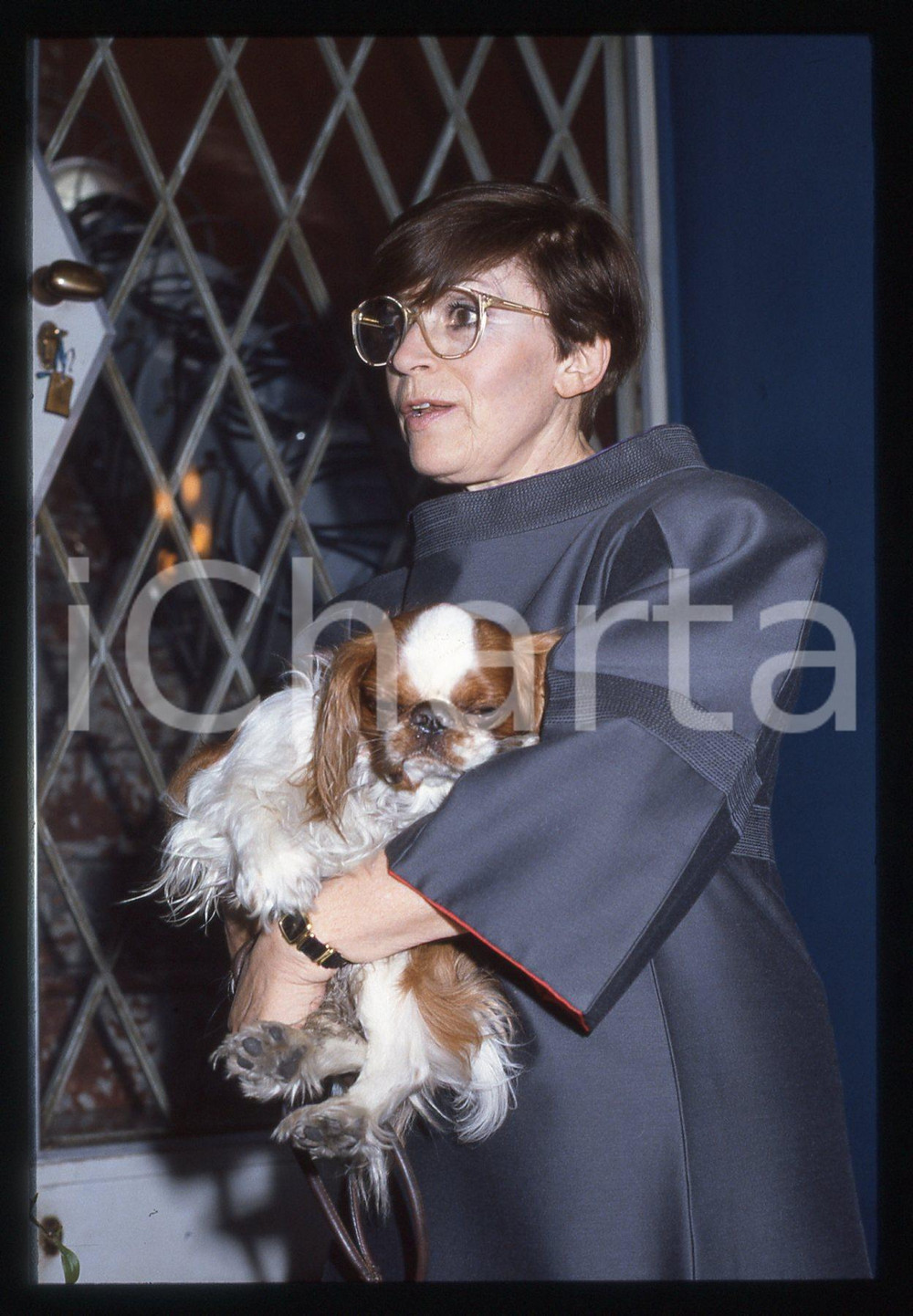 35mm vintage slide* 1995ca SPETTACOLO Franca VALERI Ritratto con cane (10)