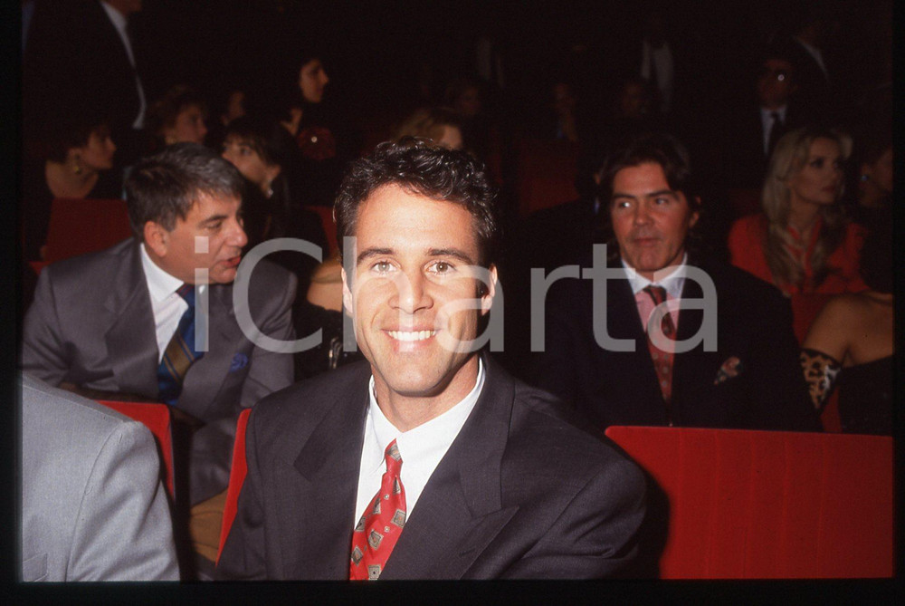 35mm vintage slide*1991ca NOTTE DEI TELEGATTI - Todd McKEE Ritratto dell'attore