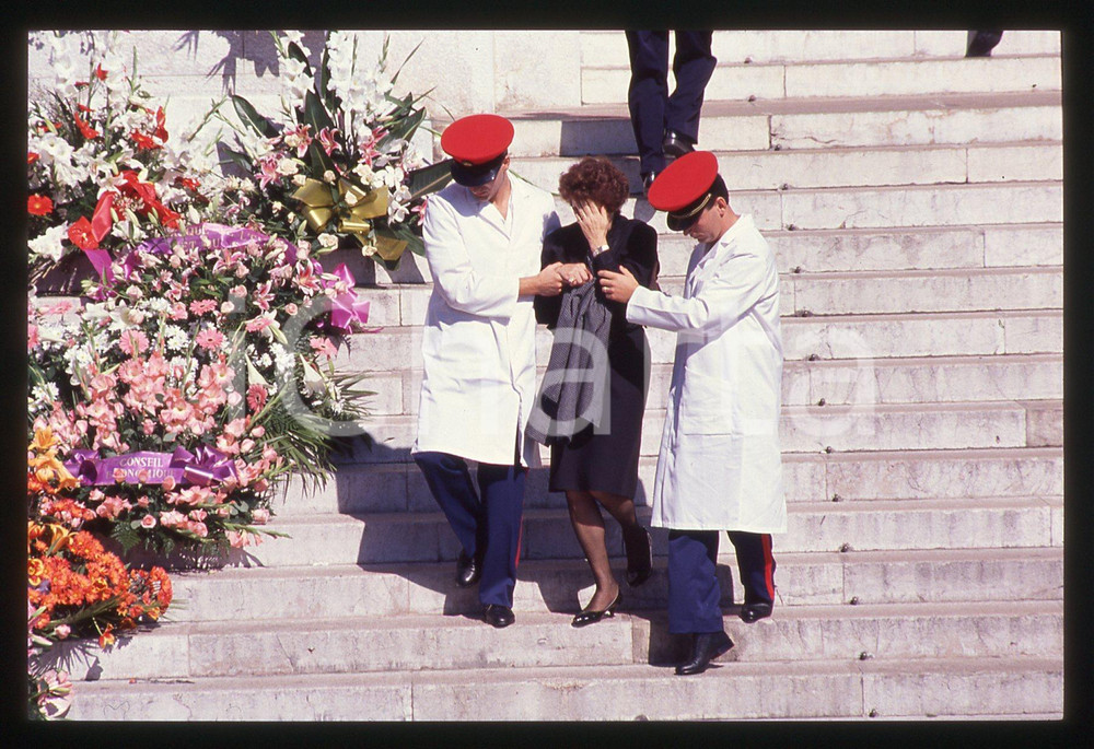 35mm vintage slide* 1990 PRINCIPATO DI MONACO Funerali di Stefano CASIRAGHI (37)