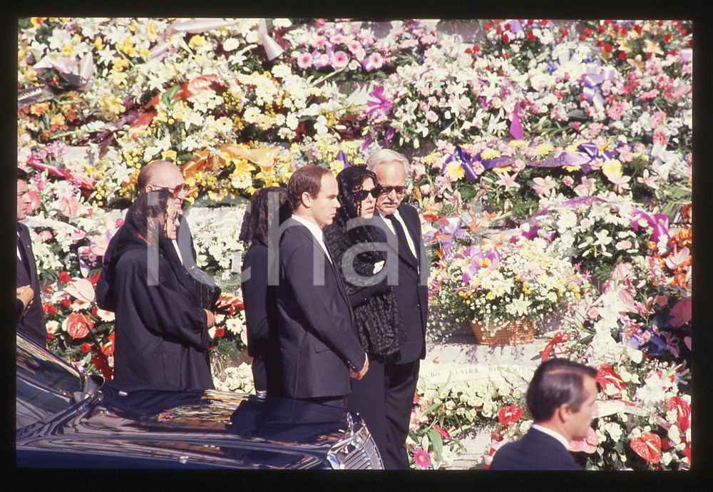 35mm vintage slide* 1990 PRINCIPATO DI MONACO Ranieri e Carolina DI MONACO (26)