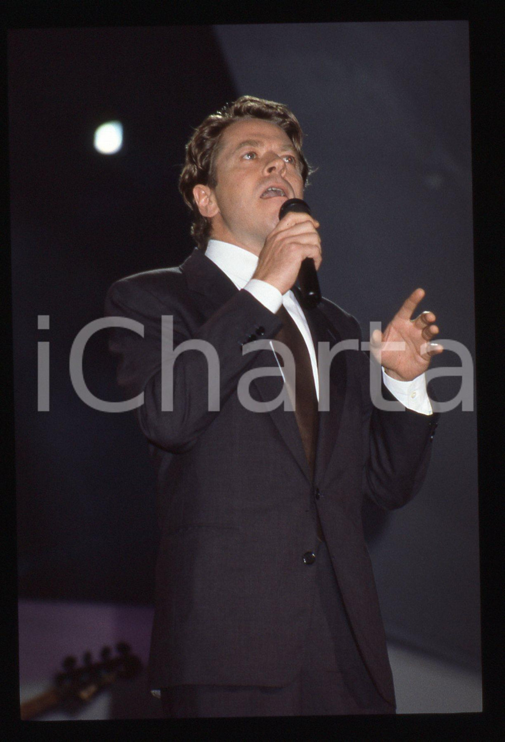 35mm vintage slide* 1989 BARI AZZURRO 89 Robert PALMER al Teatro Petruzzelli 25