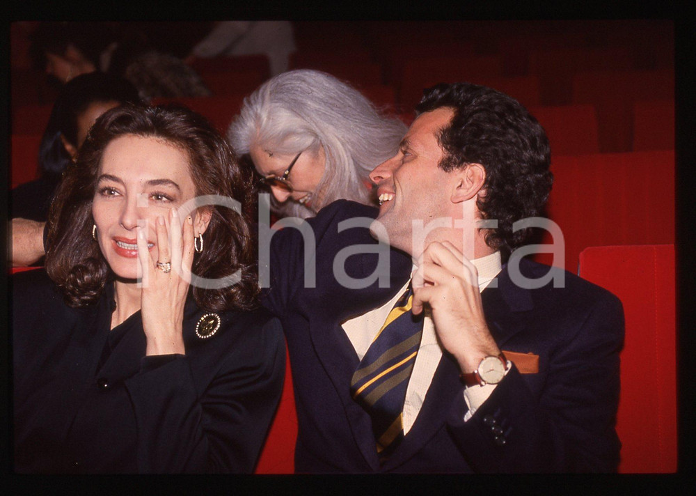 35mm vintage slide* 1990ca ITALIA COSTUME Maria Rosaria OMAGGIO a un evento (2)