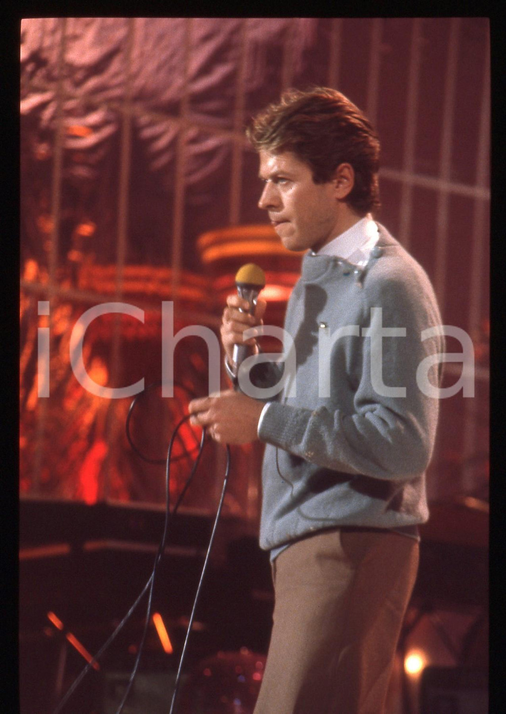 35mm vintage slide* 1981 SANREMO Robert PALMER al Teatro Ariston Ritratto (2)