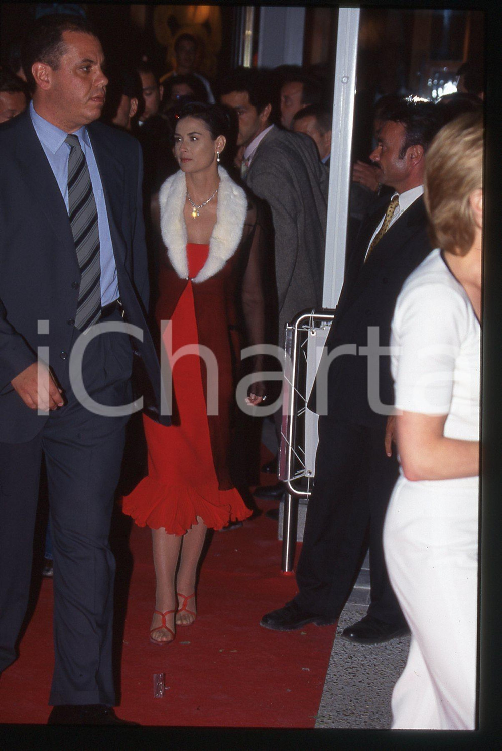 35mm vintage slide* 1997 CANNES Demi MOORE Inaugurazione Planet Hollywood (1)