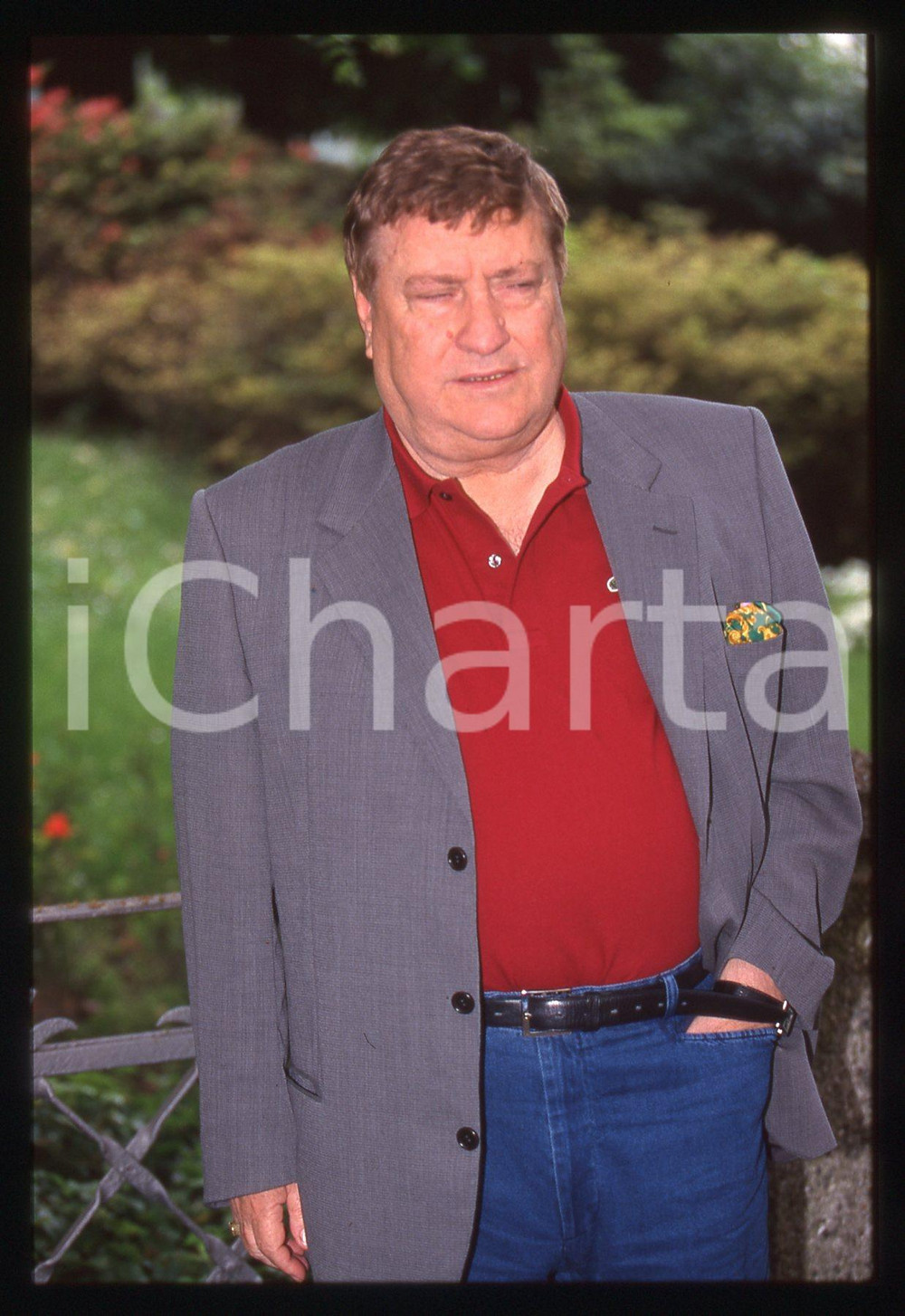 35mm vintage slide* 1995ca ITALIA COSTUME Mario MEROLA Ritratto del cantante (4)