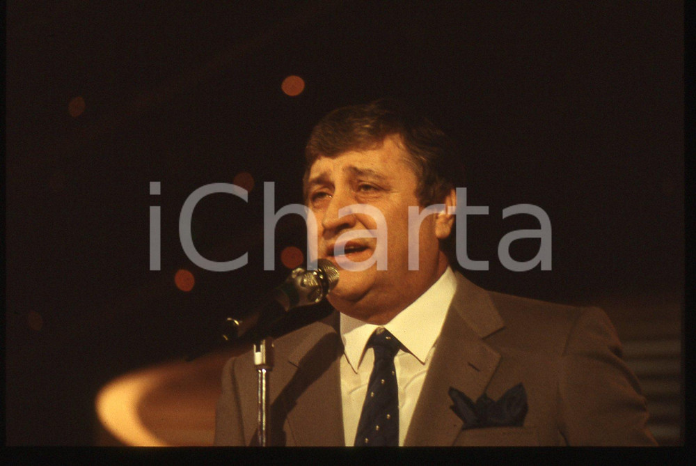 35mm vintage slide* 1985ca ITALIA COSTUME Mario MEROLA Ritratto del cantante (2)