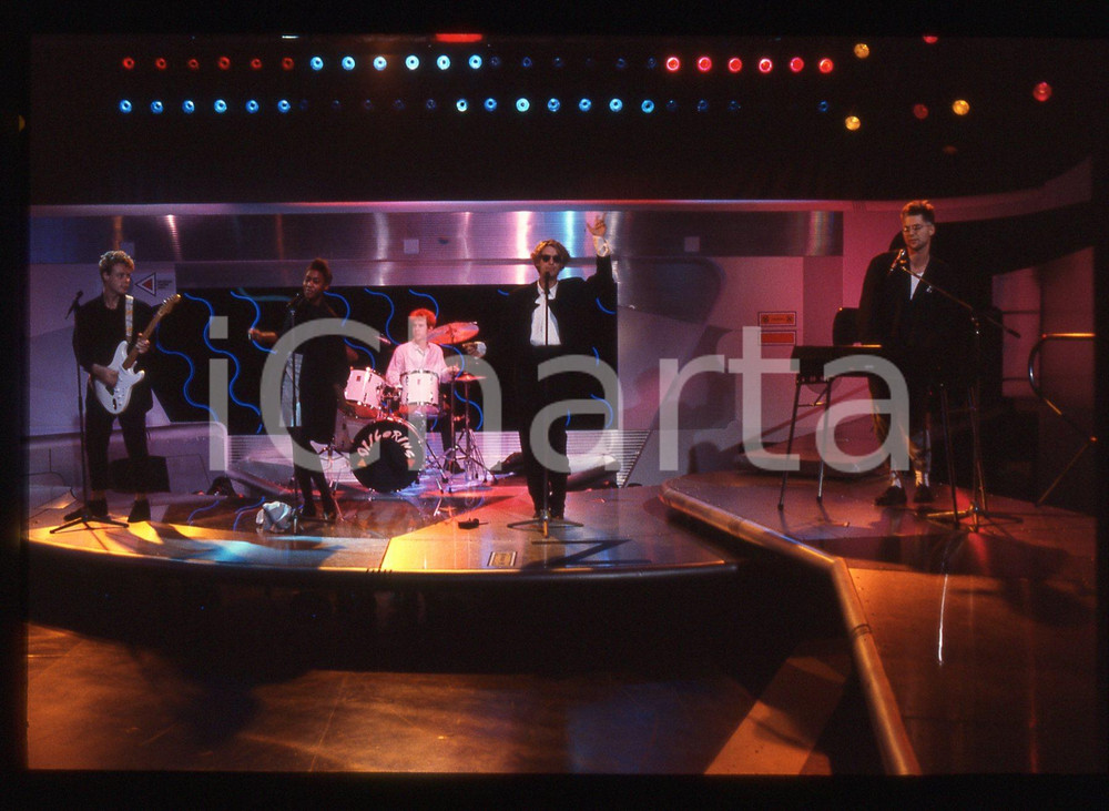 35mm vintage slide* 1986 DISCORING Nicholas WHITECROSS dei KISSING THE PINK (2)